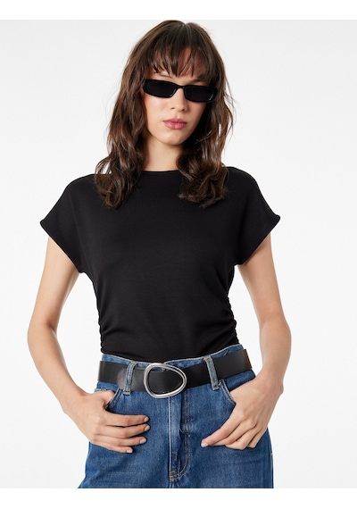 Koton Slim Fit Kısa Kollu Bisiklet Yaka Büzgülü Tişört Siyah 6sal10637ık