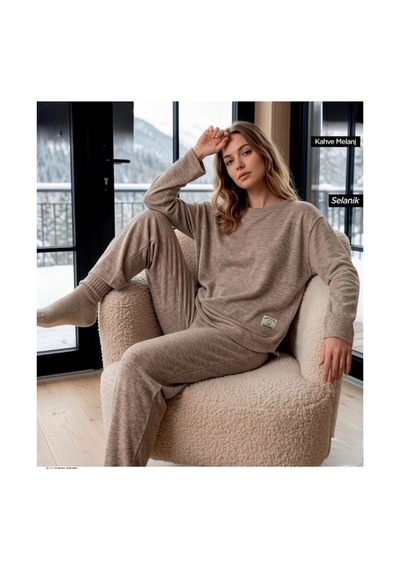 Pijamoni Kadın Bisiklet Yaka Uzun Kol Selanik Kışlık Pijama Takımı 1155-3 - 1 Adet Kahverengi Pijamoni Kadın Bisiklet Yaka Uzun Kol Selanik Kışlık Pijama Takımı 1155-3 - 1 Adet Kahverengi