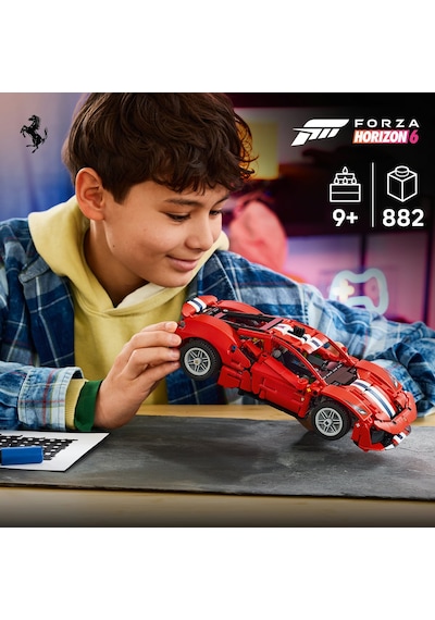 LEGO® Technic Ferrari 488 PISTA Araba 42235 - 9 Yaş ve Üzeri Çocuklar için V8 Motor İçeren Yaratıcı Oyuncak Yapım Seti (882 Parça)