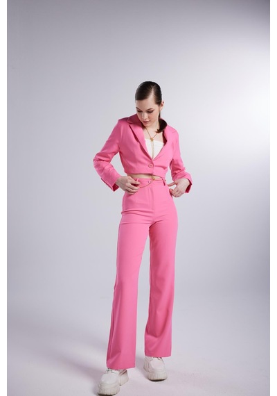 Holly Lolly Vatkalı Atlas Kumaş Crop Model Panky Ceket Pembe