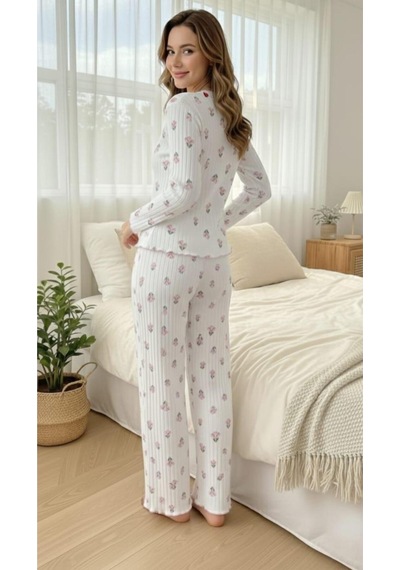 Bella Notte Ekru Minimal Lale Desenli Fiyonk Detaylı V Yaka Pijama Takımı