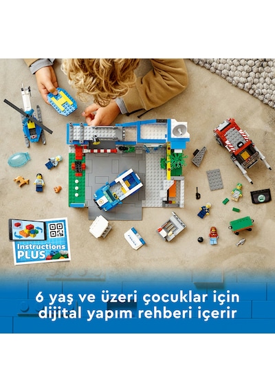 LEGO® City 60316 Polis Merkezi 668 Parça
