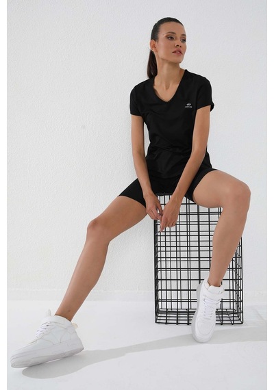 Tommy Life Siyah Basic Kısa Kol Standart Kalıp V Yaka Kadın T-shirt - 97145 Siyah