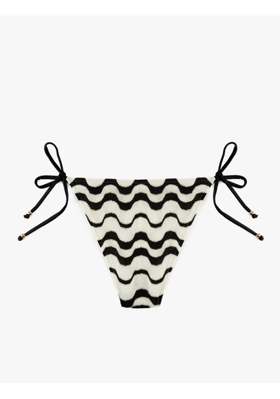 Koton Su Yolu Desenli Parıltılı Yanları İpli Bikini Altı Siyah Çizgili 6sak00026mm Bsl Koton Su Yolu Desenli Parıltılı Yanları İpli Bikini Altı Siyah Çizgili 6sak00026mm Bsl