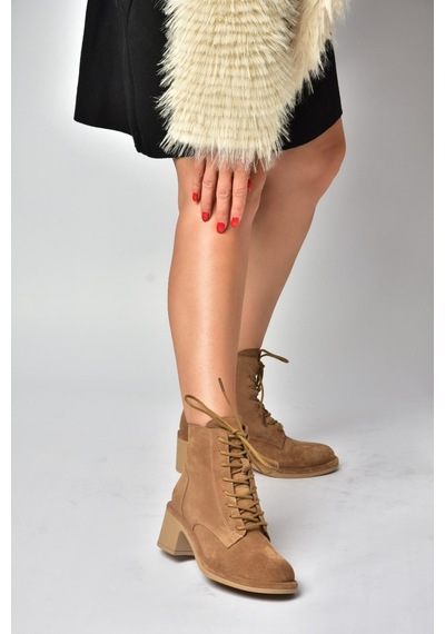 Fox Shoes Z555670602 Vizon Hakiki Deri Süet Kalın Topuklu Kadın Bot