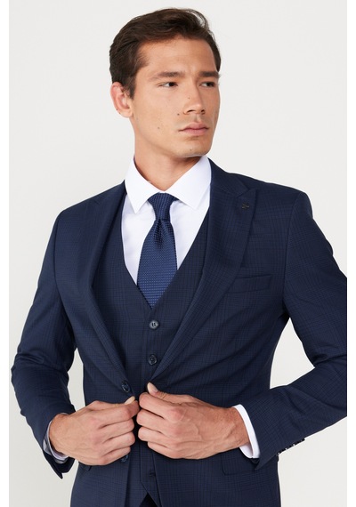 Ac&Co / Altınyıldız Classics Erkek Lacı-sıyah Slim Fit Dar Kesim Kırlangıç Yaka Kareli Yünlü Yelekli Takım Elbise Lacı-sıyah Lacivert - Siyah Ac&Co / Altınyıldız Classics Erkek Lacı-sıyah Slim Fit Dar Kesim Kırlangıç Yaka Kareli Yünlü Yelekli Takım Elbise Lacı-sıyah Lacivert - Siyah