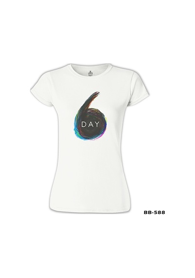 Day6 - Logo Beyaz Kadın Tshirt 001