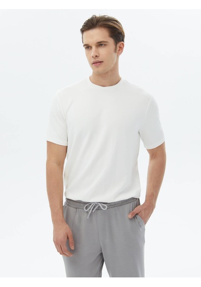 Kip Düz Bisiklet Yaka T-shirt Ekru