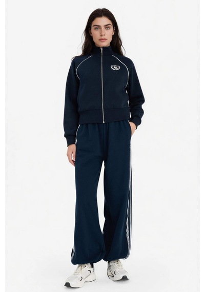 Defacto Loose Fıt Yarım Balıkçı Yaka Kalın Sweatshirt Kumaşı Hırka G8117ax26spnv256 Lacivert-nv256