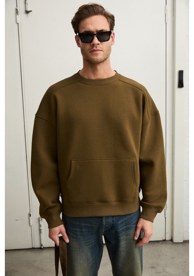 Grimelange Coyotes Erkek Bisiklet Yaka Kangru Cepli Organik Pamuk Regular Fit Koyu Haki Sweatshirt Koyu Haki