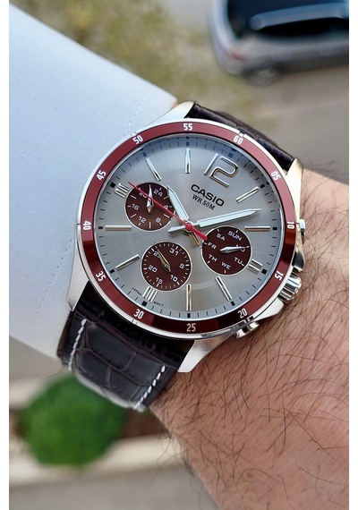 Casio Csıste185 Erkek Kol Saati