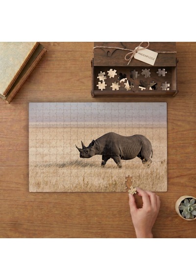 Bozkırda Yürüyen Gergedan Tasarımı 240 Parça Ahşap Puzzle Ahşap Kutuda Mpy60084
