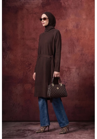 Armine Trend Kemer Detaylı Bisiklet Yaka Uzun Kollu Asimetrik Dokulu Triko Tunik Kahverengi 26ktd410 Armine Trend Kemer Detaylı Bisiklet Yaka Uzun Kollu Asimetrik Dokulu Triko Tunik Kahverengi 26ktd410