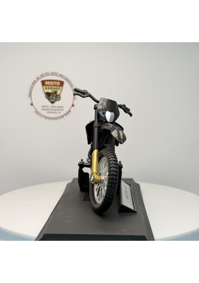 Siyah Enduro Cross - 1:18 Ölçek 12cm Kutulu Standlı Diecast Motosiklet Modeli