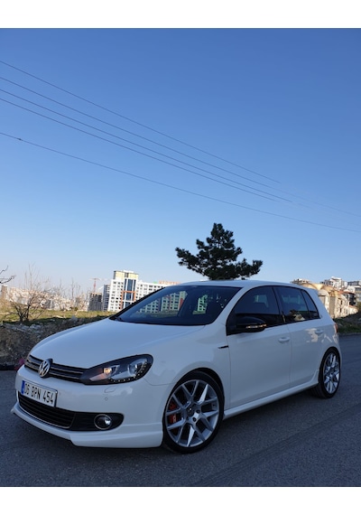 VW Golf 6 Marşpiyel Takımı R20 Plastik Boyasız 2009-2012