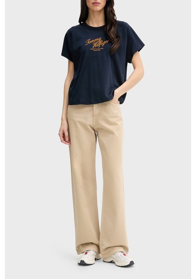 Tommy Hilfiger Pamuklu Logolu Regular Fit Bisiklet Yaka T Shirt Bayan T Shirt Ww0ww50787 C1g Lacivert Tommy Hilfiger Pamuklu Logolu Regular Fit Bisiklet Yaka T Shirt Bayan T Shirt Ww0ww50787 C1g Lacivert