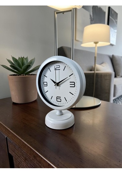 Premium Beyaz 25 X 20 Cm Metal Masa Saati Ceviz