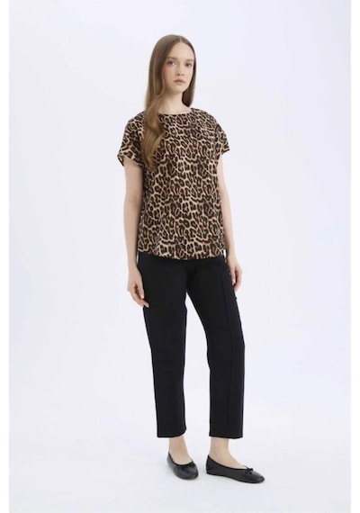 DeFacto Regular Fit Leopar Desenli Bisiklet Yaka Kısa Kollu Bluz E7038AX25SPBG150