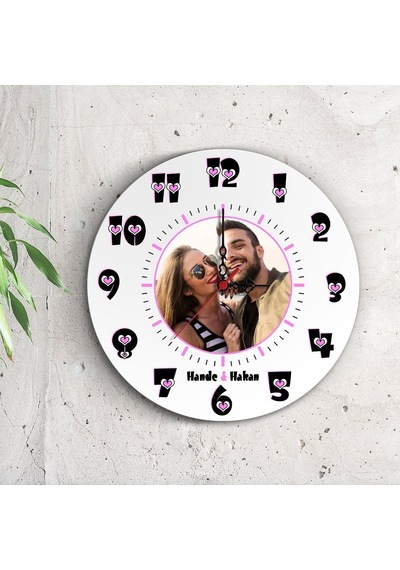 Kişiye Özel Resimli Kalpli Ahşap Duvar Saati - 1 Çok Renkli