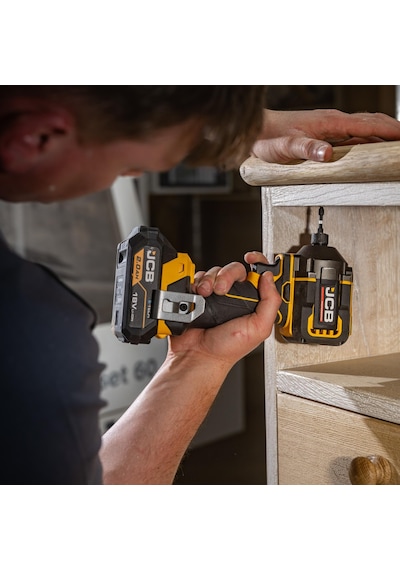 Jcb 18PID230 Kömürsüz Somun Sıkma 350 Nm 18v - 2 X 5.0 Ah Li-ion Batarya