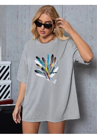 Bebe Mavisi Kadın Oversize Tüy Baskılı T-shirt Gri