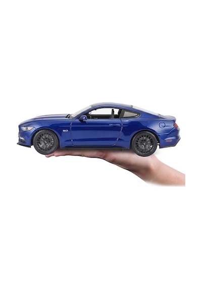 Maisto Lisanslı Metal Ford Mustang GT 2015 1:24 Kapısı ve Kaputu Açılabilir Oyuncak Model Araba