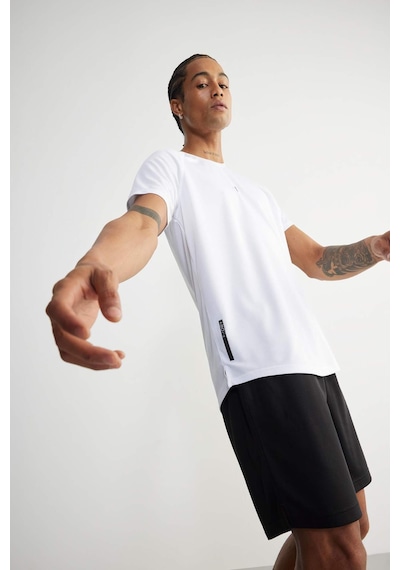 DeFactoFit Hızlı Kuruyan Slim Fit Dar Kesim Bisiklet Yaka Baskılı Sporcu Kısa Kollu Tişört V2887AZ25SPWT34 DeFactoFit Hızlı Kuruyan Slim Fit Dar Kesim Bisiklet Yaka Baskılı Sporcu Kısa Kollu Tişört V2887AZ25SPWT34