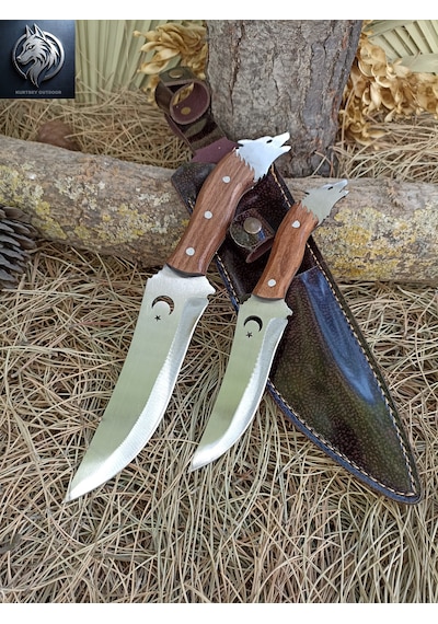Kurtbey Outdoor Süper İkili Avcı Babalı Oğul Kurt Model Büyük Boy 30cm+22cm Ceviz Kabze Kamp Bıçağı Kahverengi Kurtbey Outdoor Süper İkili Avcı Babalı Oğul Kurt Model Büyük Boy 30cm+22cm Ceviz Kabze Kamp Bıçağı Kahverengi