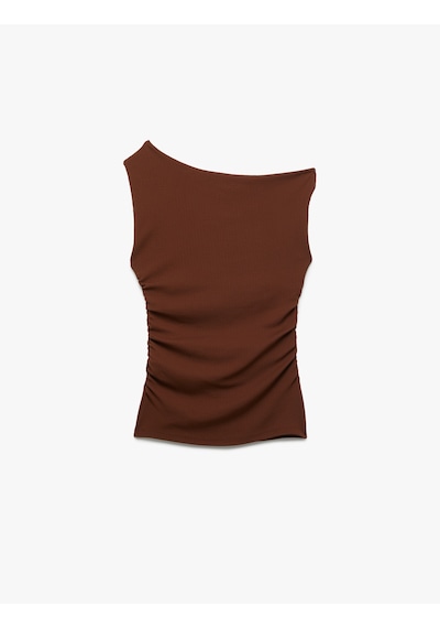 Koton Asimetrik Yaka Slim Fit Kolsuz Drapeli Bluz Kahverengi 5sal30355ık Kahve