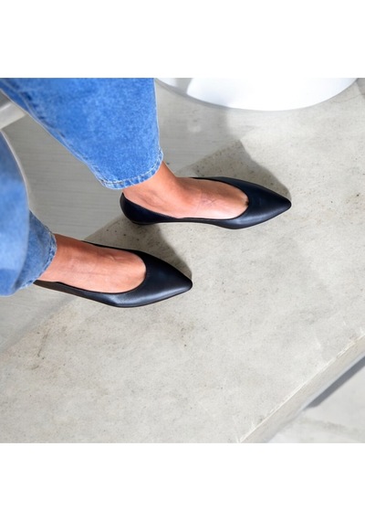 Ne&ve Shoes Siyah Hakiki Deri Sivri Burun Şık Ve Rahat Günlük Babet