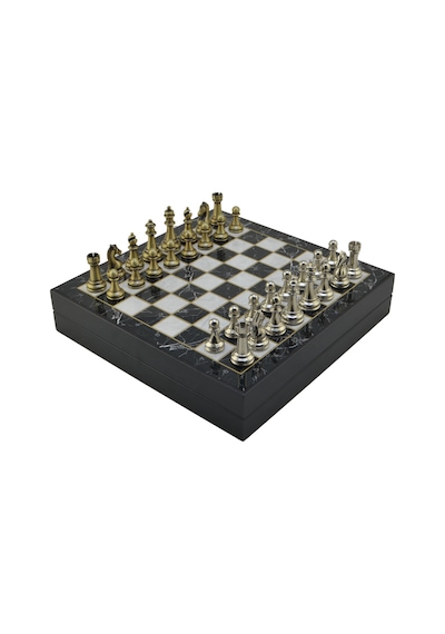 Gifthome Orta Boy Parlak Metal Klasik Satranç Takımı Ve Mermer Desenli Sandıklı Mdf Tahtası 30x30x6 Cm.
