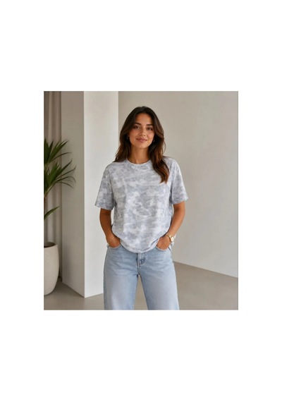 Butik İstanbul Batik Desenli Tişört Bisiklet Yaka Kısa Kol Regular Fit T-shirt - Gri Butik İstanbul Batik Desenli Tişört Bisiklet Yaka Kısa Kol Regular Fit T-shirt - Gri