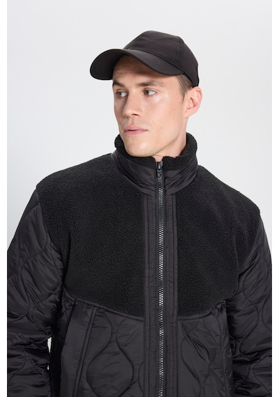 Wrangler Regular Fit Normal Kesim Sherpa Detaylı Siyah Kapitone Mont W242644001 Siyah
