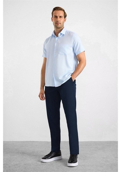 Süvari Buz Mavi Regular Klasik Yaka Düz Twill Torba Cep Düz Kısa Kollu Klasik Gömlek Sgm1007500001-m01