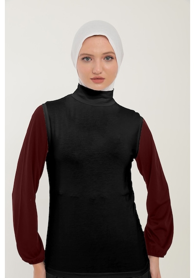 Sonbaharmoda Kadın Sıfır Kollu Yarım Balıkçı Yakalı Penye Likralı Body - Siyah Siyah
