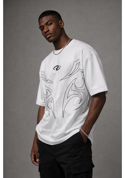 Yolo Street Oversize Siyah Beyaz Erkek Tişört Beyaz Tribal Baskılı %100 Pamuk Modern Streetwear Beyaz