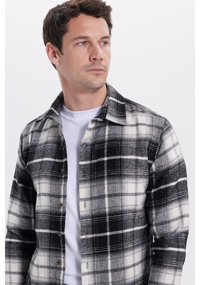 Tudors Erkek Slim Fit Dar Kesim Kareli Kışlık Oduncu Gömlek-42223 Siyah Tudors Erkek Slim Fit Dar Kesim Kareli Kışlık Oduncu Gömlek-42223 Siyah