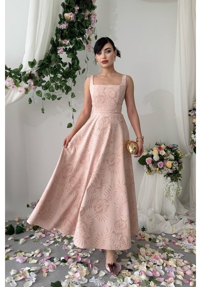 Nils Butik Askılı Kare Yaka Jakar Desenli Seraphine Midi Elbise Açık Pembe