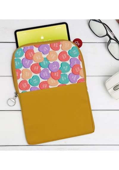Bk Gift Kişiye Özel Sevgililer Karikatürlü Taşınabilir Koruyucu Tablet Kılıfı & Organizer Çanta - Sarı-101 Kılıf
