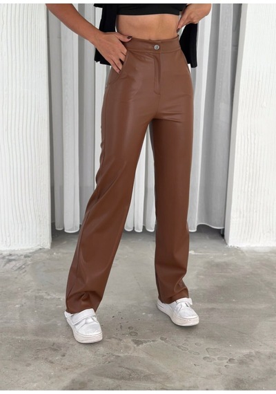 Gugus Kadın Suni Deri Palazzo Bol Paça İçi Polarlı Termal Kışlık Wide Lege Trend Pantolon Taba Gugus Kadın Suni Deri Palazzo Bol Paça İçi Polarlı Termal Kışlık Wide Lege Trend Pantolon Taba