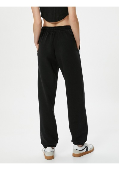Koton Jogger Eşofman Altı Bağcıklı Normal Bel Siyah 4sak40047ek 4SAK40047EK999 Siyah