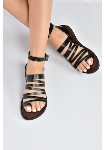 Fox Shoes Siyah Hakiki Deri Kadın Sandalet K374680403