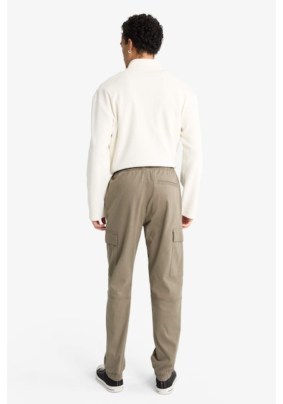 Defacto Regular Fit Beli Bağcıklı Kargo Cepli Jogger Pantolon F4681ax25aukh401 Haki Defacto Regular Fit Beli Bağcıklı Kargo Cepli Jogger Pantolon F4681ax25aukh401 Haki