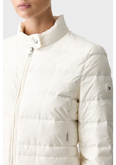 Tommy Hilfiger Kapitoneli Su İtici Dik Yaka Mont Kadın Mont Ww0ww51094 Ya8 Beyaz
