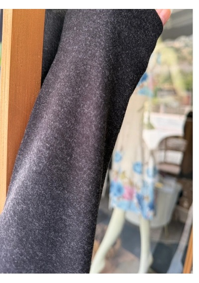 Mirve Butik V Yaka Yumoş Merserize Bluz Gri