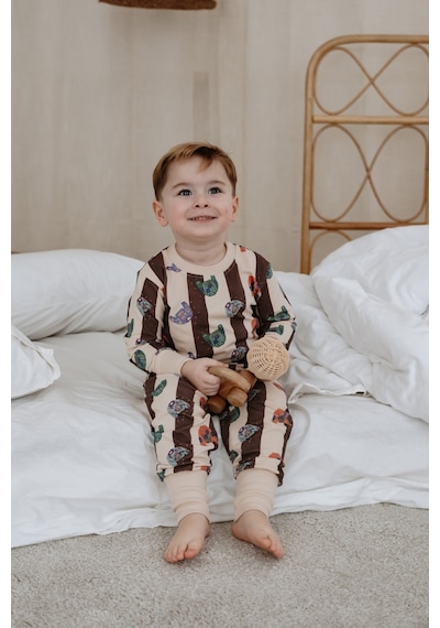 Kazak Baskılı Color Shapes Çocuk Pijama Seti Bej