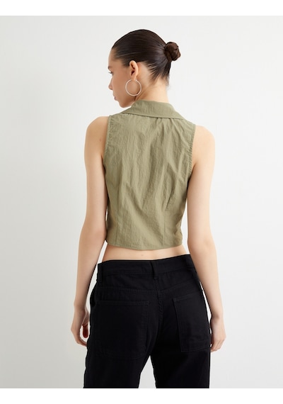Koton Kolsuz Crop Gömlek Slim Fit Korse Detaylı Yeşil 4sal60033ıw Fıstık Yeşili