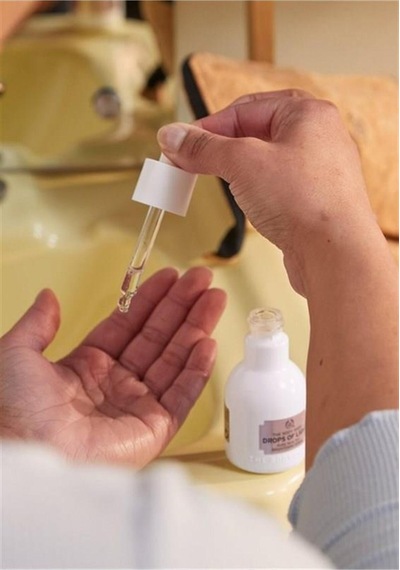 The Body Shop Drops Of Lıght Aydınlatıcı Serum 30ml