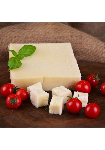 Gurmepark Ayvalık İnek Tulum Peyniri 250 G