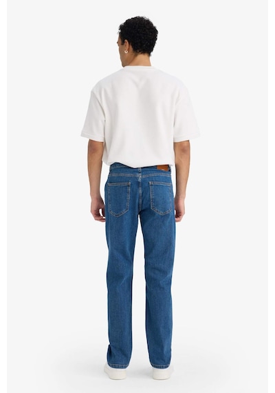 Defacto Sergio Regular Fit Normal Kalıp Normal Bel Boru Paça Jean Pantolon A6948ax25aunm28 Mavi